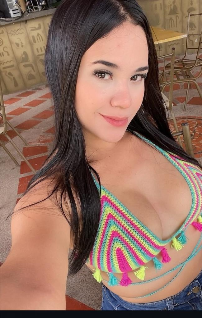 604382631: Chica busca chico en Madrid