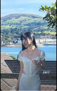 665692397: Chica busca chico en La Coruña
