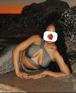 642484160: Chica busca chico en León