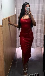 619889655: Chica busca chico en Barcelona