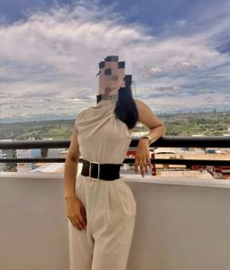 613215189: Chica busca chico en Lugo