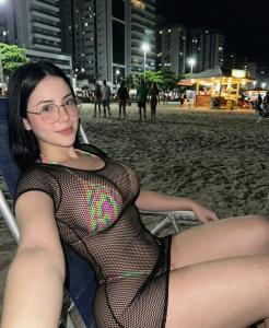 692121062: Chica busca chico en Cáceres