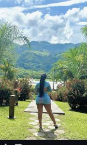 667717303: Chica busca chico en Gerona