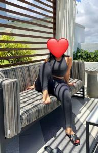 643921793: Chica busca chico en Tenerife