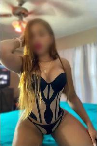 614589933: Chica busca chico en Málaga