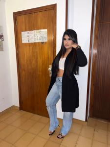623598177: Chica busca chico en Lérida