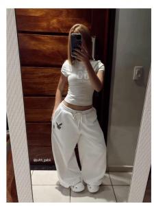 624706769: Chica busca chico en Granada
