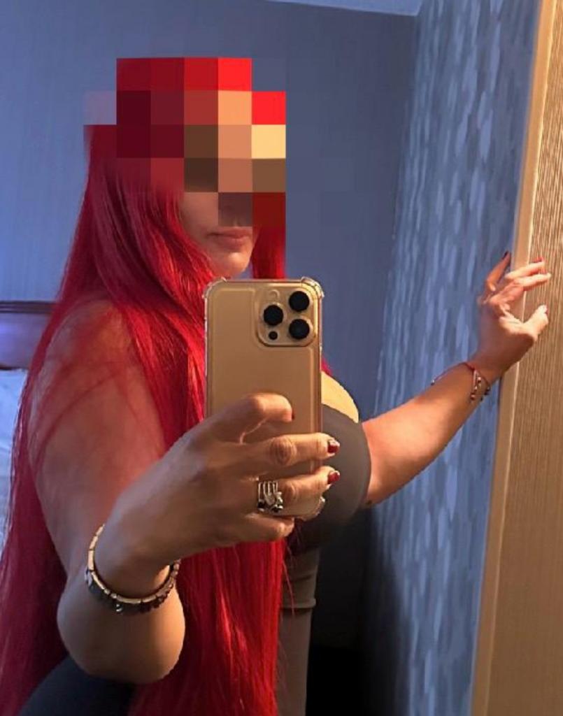 678605042: Chica busca chico en Pontevedra