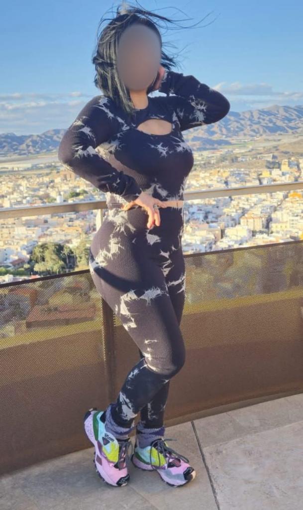 Chica busca chico en Murcia: 