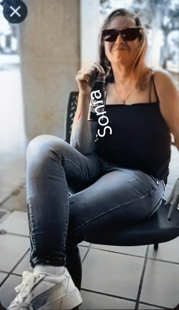 604033017: Chica busca chico en Pontevedra