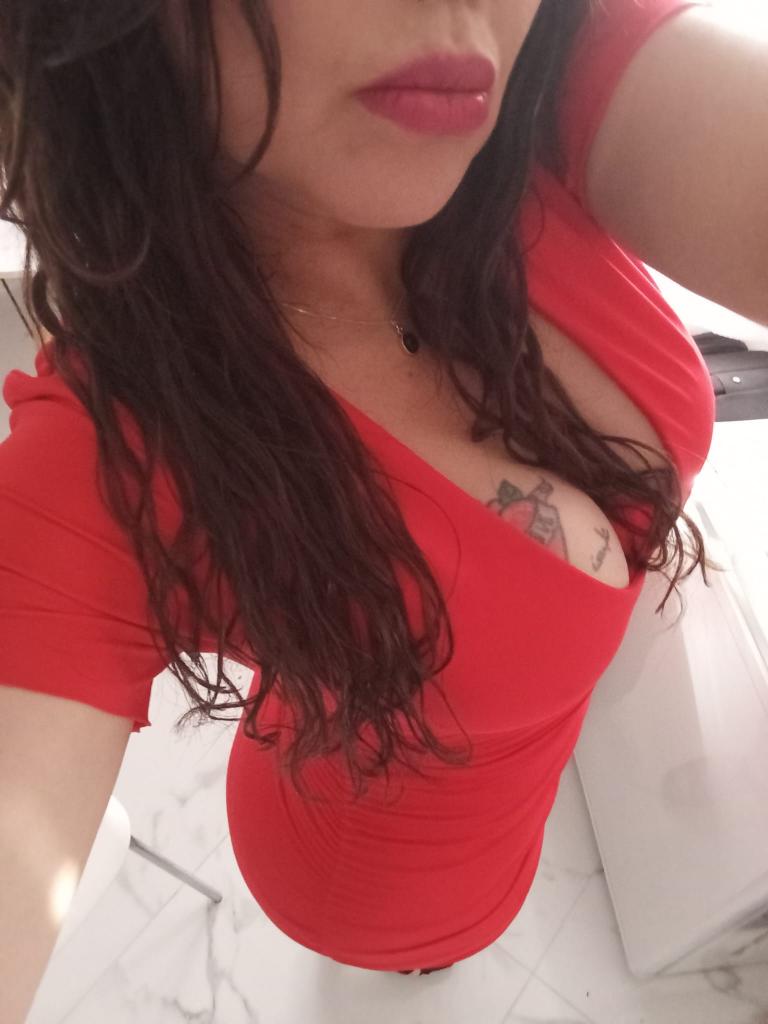 Chica busca chico en Alicante: 