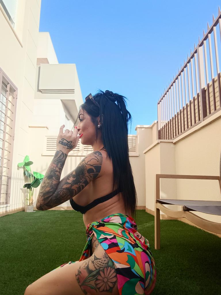 615986971: Chica busca chico en Valencia