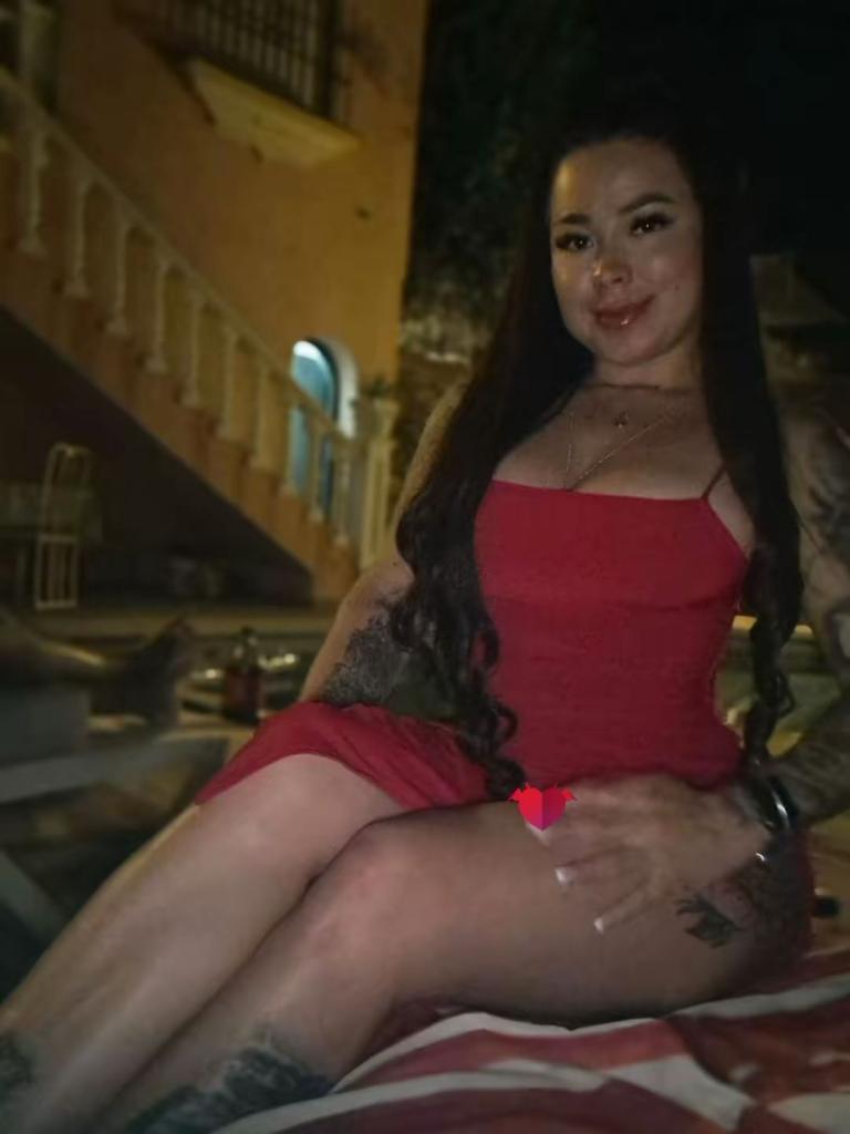 Chica busca chico en Valencia: 