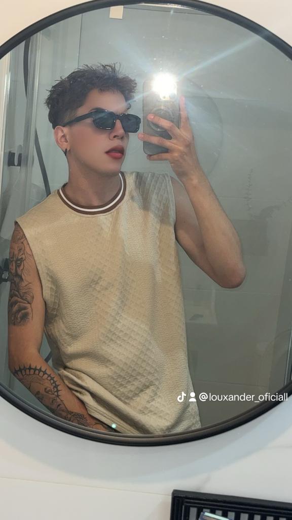 643093545: Chico busca chica en Málaga
