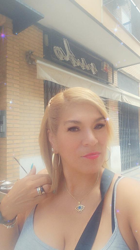Chica busca chico en Murcia: 