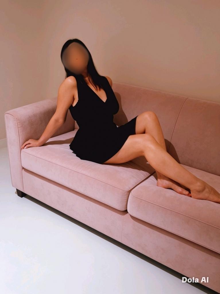 Chica busca chico en Barcelona: Chica busca chico