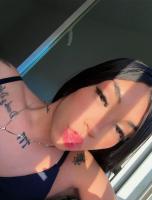 697388135: Chica busca chico en Navarra
