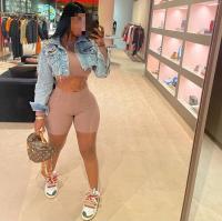 661520325: Chica busca chico en Sevilla