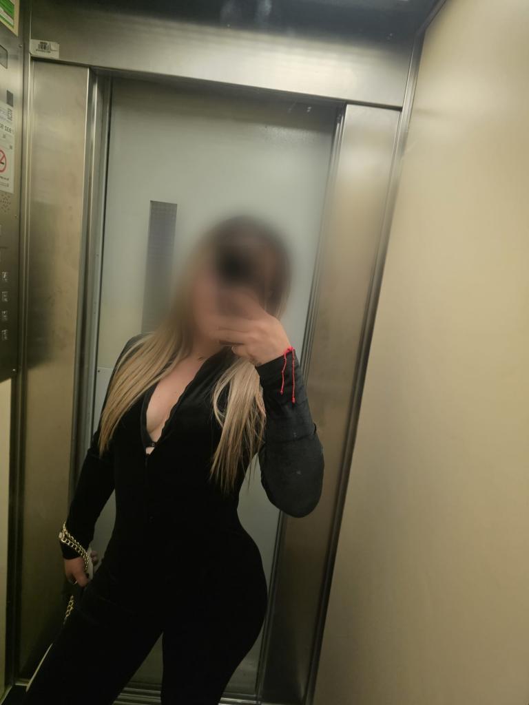 Chica busca chico en Barcelona: 