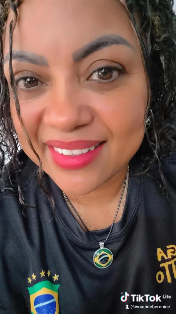 689739268: Chica busca chico en Zaragoza