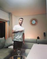 632483853: Chico busca chica en Madrid