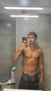 672190778: Chico busca chica en Alicante