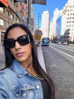 662372473: Chica busca chico en Barcelona