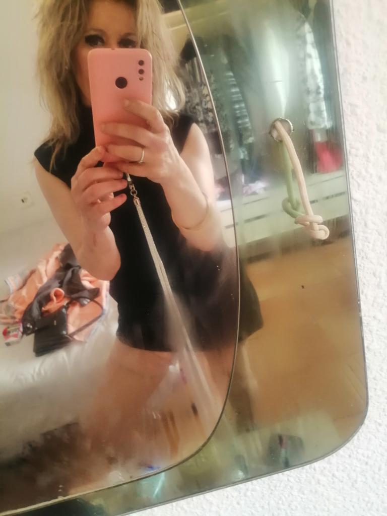 Chica busca chico en Alicante: 