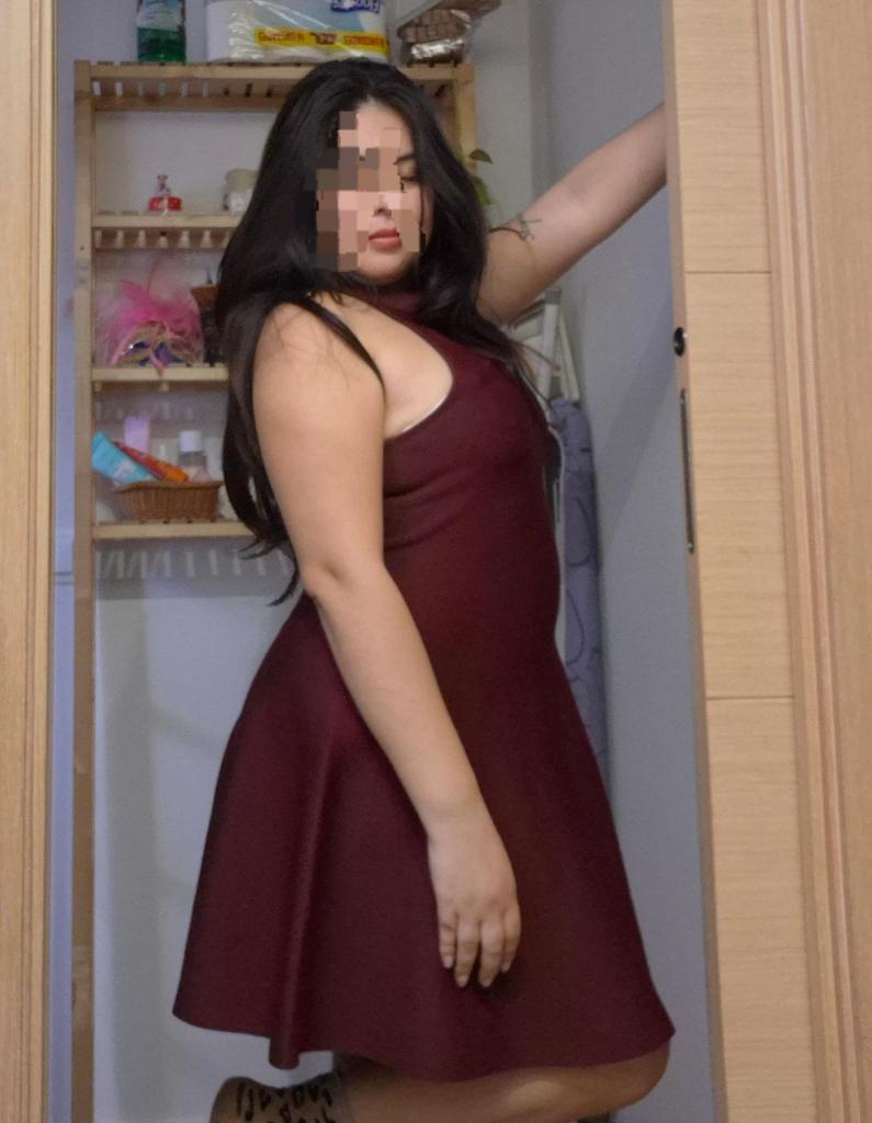 695333736: Chica busca chico en Barcelona