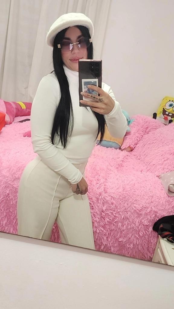 Chica busca chico en Huelva: 