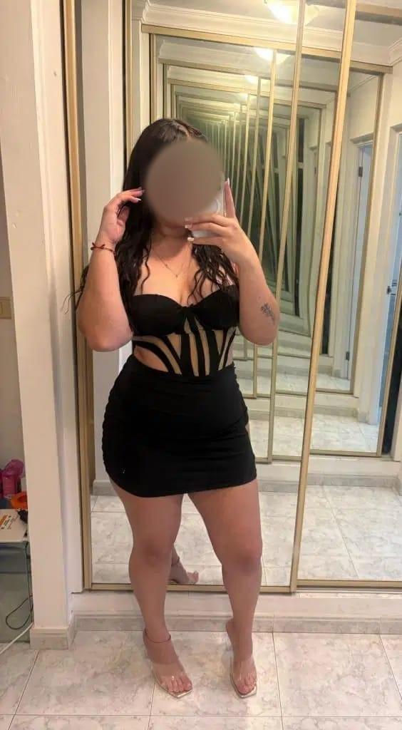 Chica busca chico en Almería: 
