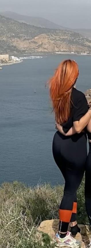 Chica busca chico en Sevilla: 