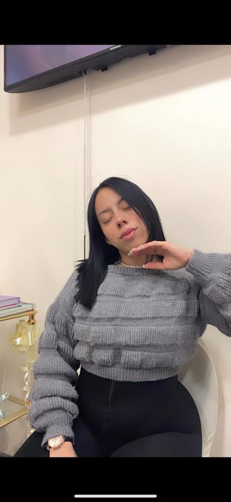 687095296: Chica busca chico en Zaragoza