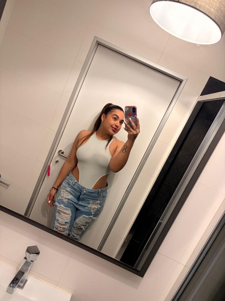 Chica busca chico en Alicante: 