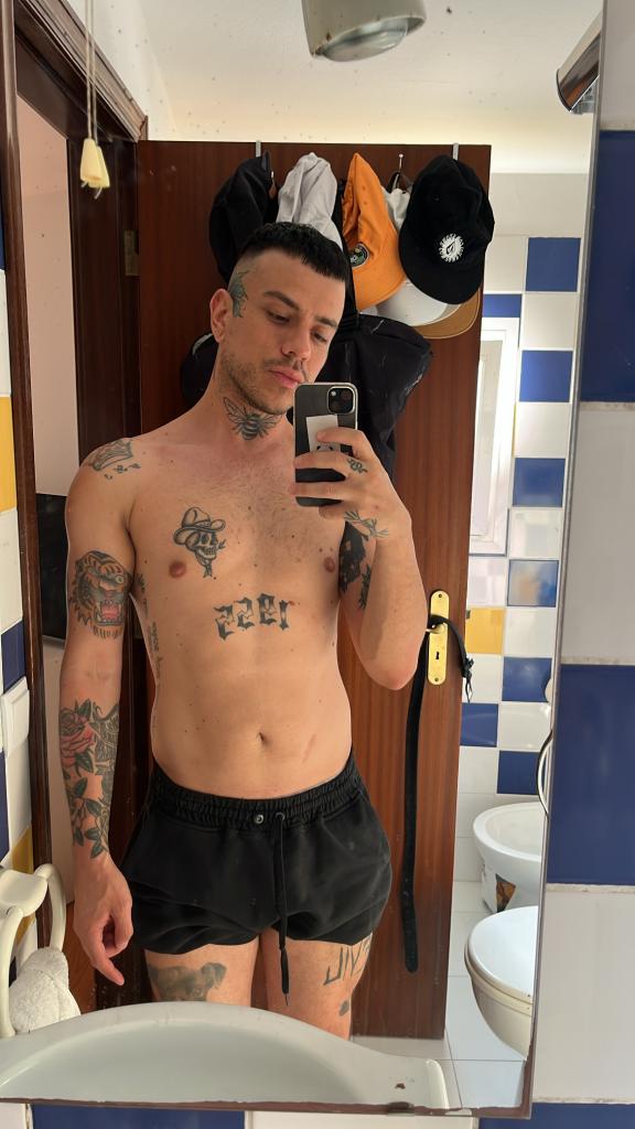 Chico busca chica en Valencia: 