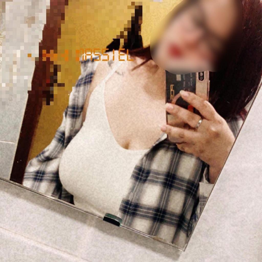 Chica busca chico en Murcia: 