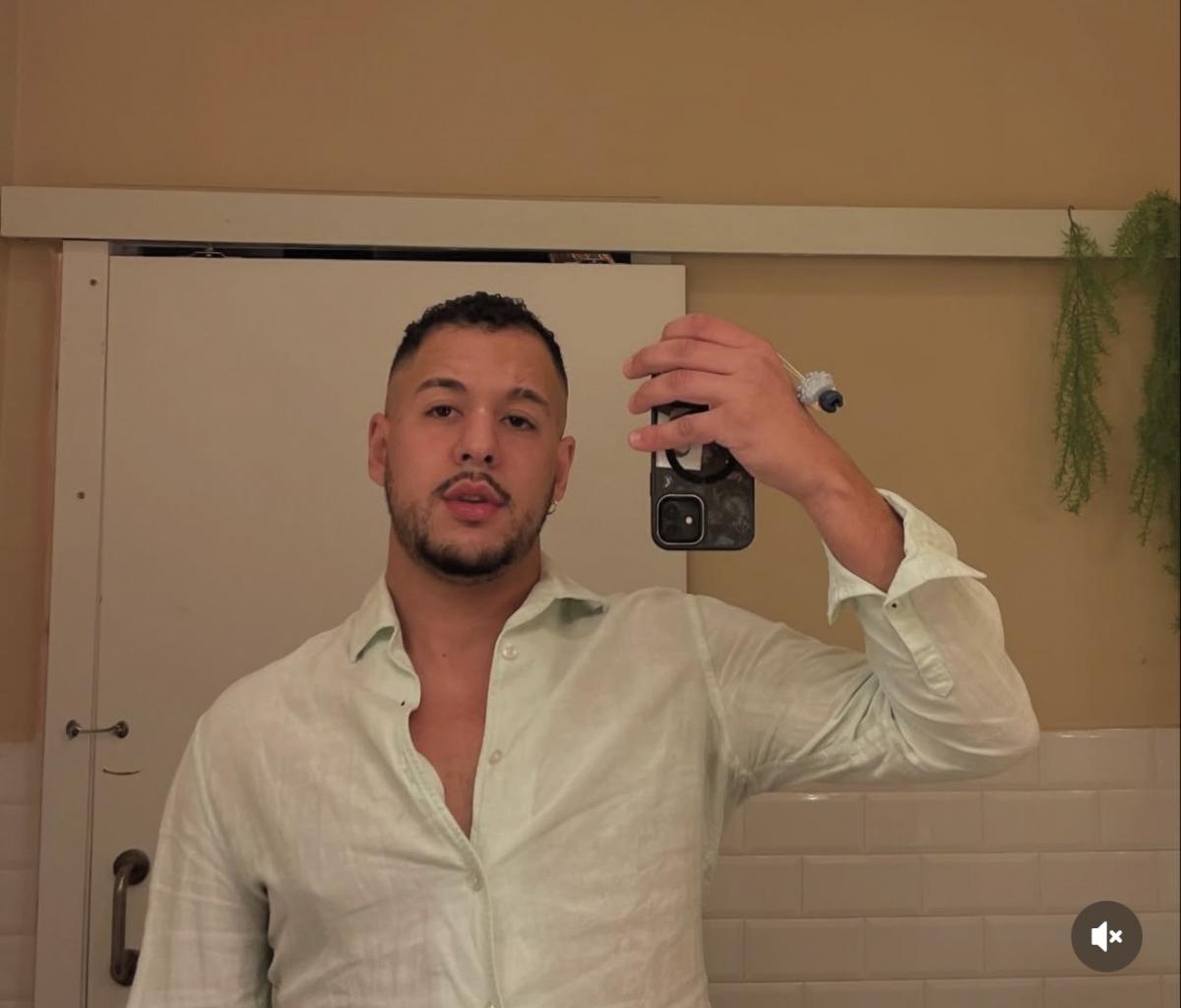 614440234: Chico busca chica en Málaga