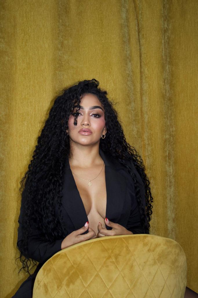 Chica busca chico en Alicante: 