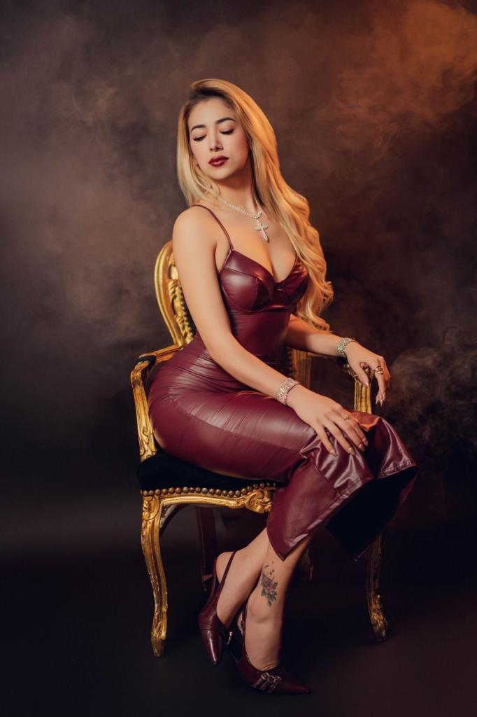 Chica busca chico en Asturias: 