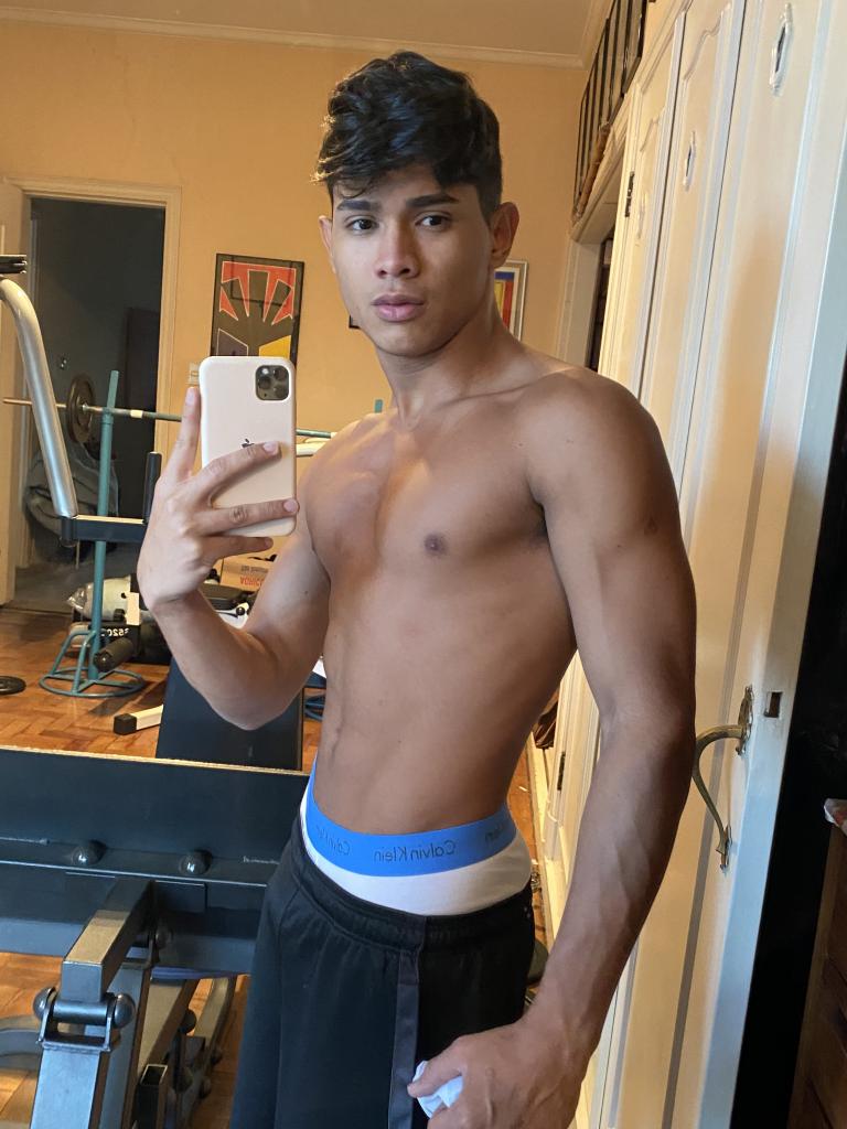 678968937: Chico busca chica en Madrid