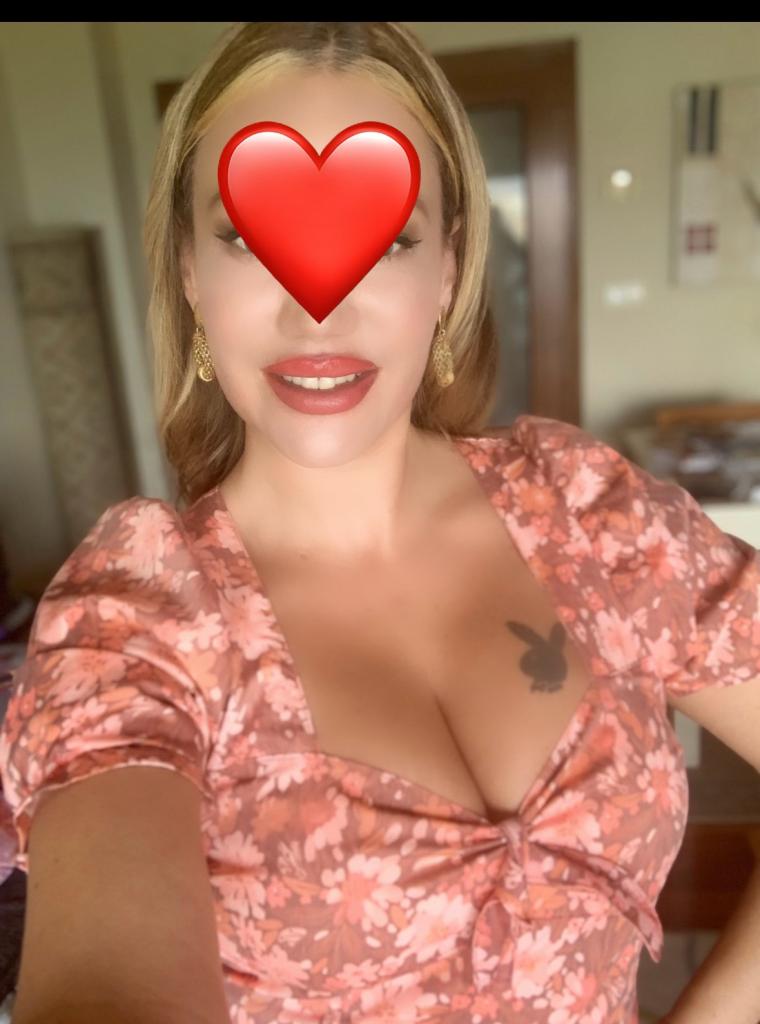 629714380: Chica busca chico en Cantabria