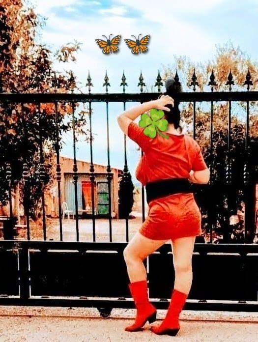 654957869: Chica busca chico en Almería