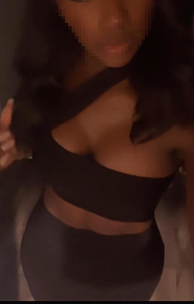 Chica busca chico en Cáceres: 