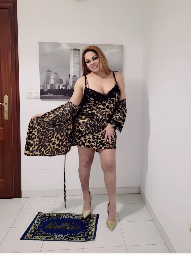 631350589: Travesti en La Coruña