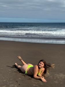 614847643: Chica busca chico en Las Palmas