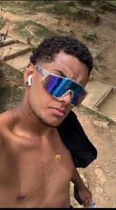 632183828: Chico busca chica en Córdoba