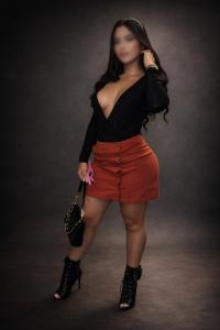 634832178: Chica busca chico en Sevilla