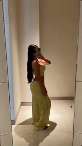 611165112: Chica busca chico en Málaga