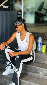 644484652: Chico busca chica en Valencia