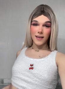 742054027: Travesti en Granada